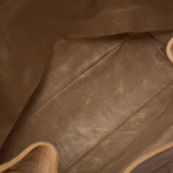 Authentic CHANEL vintage beige brown caviar bucket with pouch - Picture 10 of 13